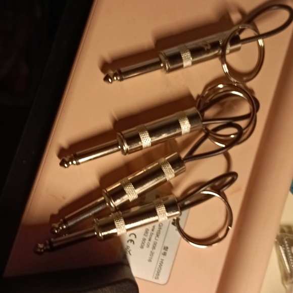 FENDER MUSIC AMP KEY HOLDER ROCK N ROLL - Picture 2 of 10